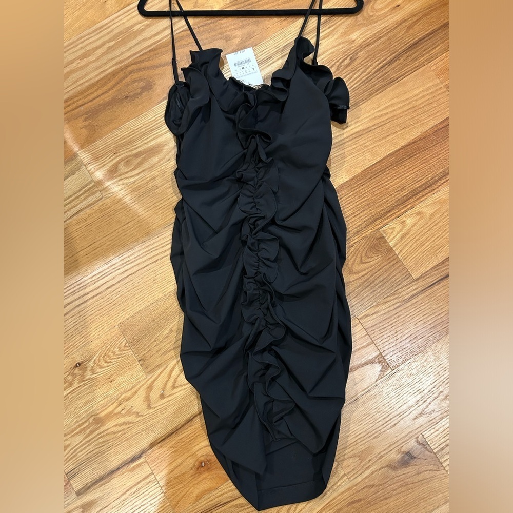 Zara Ruffle Mini Dress 👗 - Picture 6 of 12